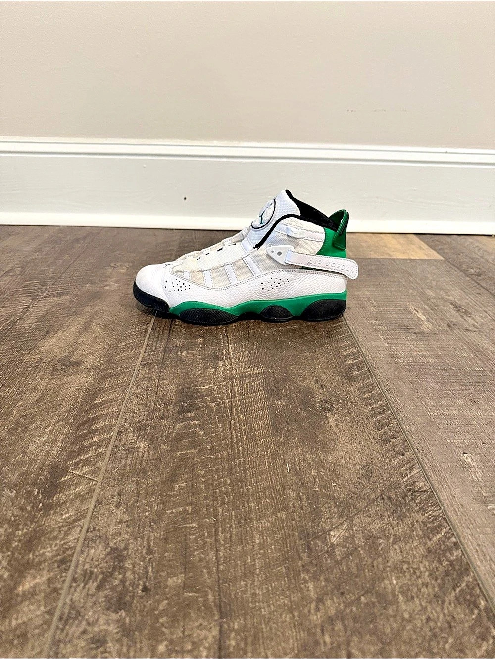 Jordan Air Jordan 6 Rings "Lucky Green" Sneakers